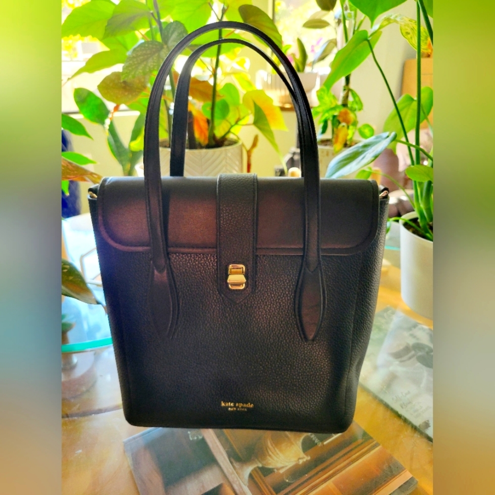 Kate Spade New York Essential Medium North/South Tote